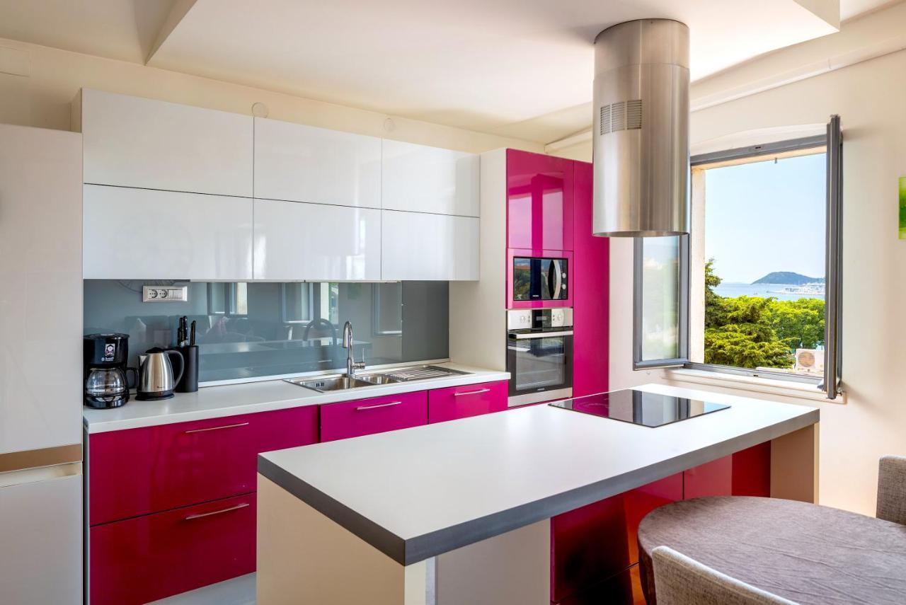Luxury Apartment Olavia Rooftop Terrace & Seaview Split Exterior photo