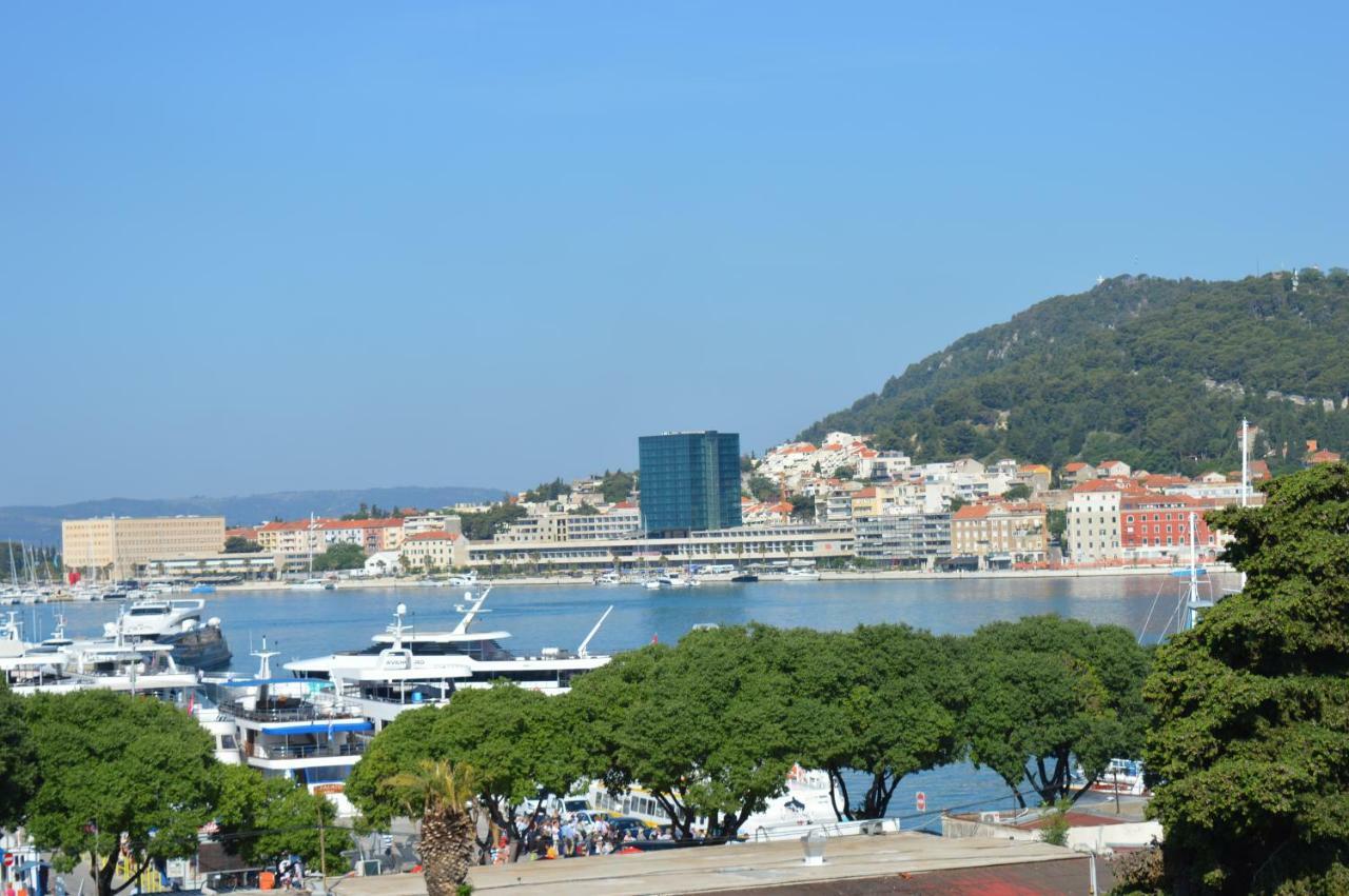 Luxury Apartment Olavia Rooftop Terrace & Seaview Split Exterior photo